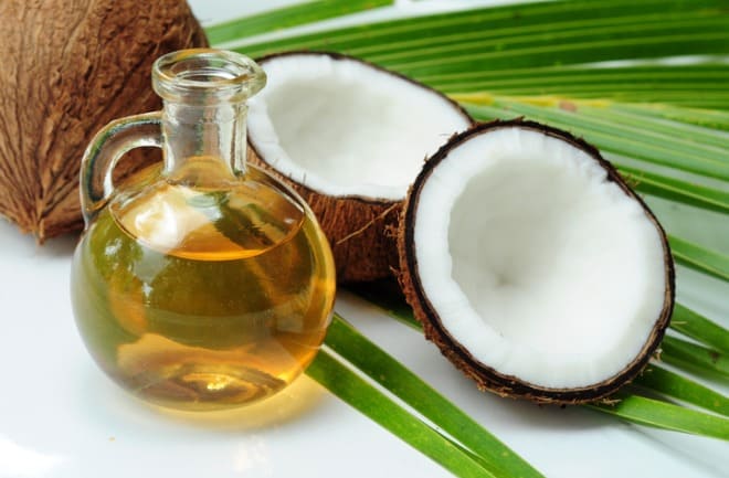5 usos do óleo de coco na rotina