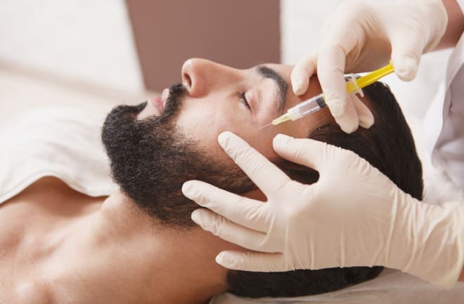 botox sendo aplicado em homem